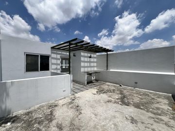 Casa Residencial Nueva en Venta Zona Bello Horizonte