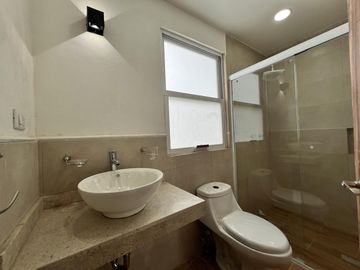 Casa Residencial Nueva en Venta Zona Bello Horizonte