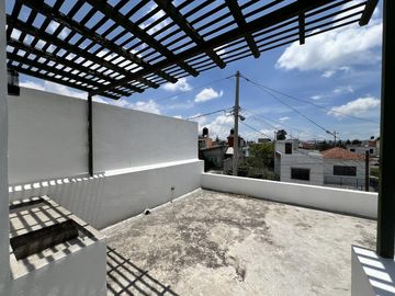 Casa Residencial Nueva en Venta Zona Bello Horizonte