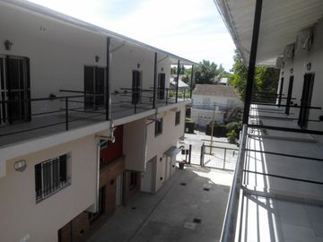 DEPTO 2 AMB.TIPO LOFT CON COCHERA , COMPLEJO CON PISICINA 2 PISO POR ESCALERA.SIN EXPENSAS NI ABL