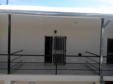 DEPTO 2 AMB.TIPO LOFT CON COCHERA , COMPLEJO CON PISICINA 2 PISO POR ESCALERA.SIN EXPENSAS NI ABL