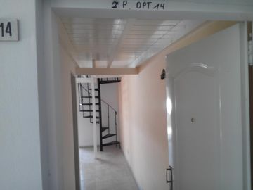 DEPTO 2 AMB.TIPO LOFT CON COCHERA , COMPLEJO CON PISICINA 2 PISO POR ESCALERA.SIN EXPENSAS NI ABL