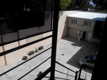 DEPTO 2 AMB.TIPO LOFT CON COCHERA , COMPLEJO CON PISICINA 2 PISO POR ESCALERA.SIN EXPENSAS NI ABL