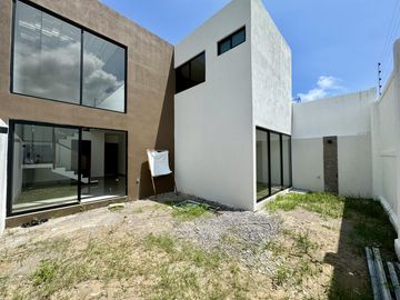 Casa en Fraccionamiento Lomas del Dorado