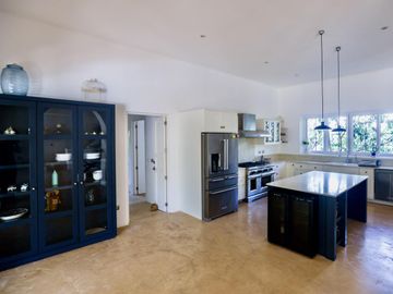 Villa mediterránea a pasos de la playa en venta