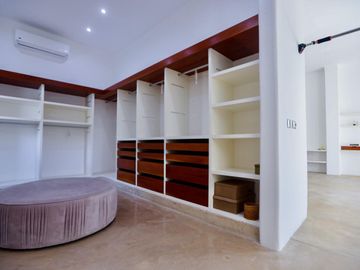 Villa mediterránea a pasos de la playa en venta