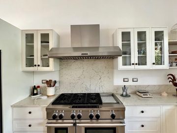 Villa mediterránea a pasos de la playa en venta