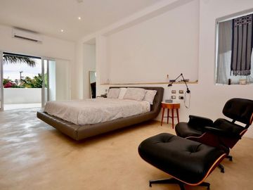 Villa mediterránea a pasos de la playa en venta