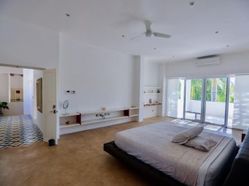 Villa mediterránea a pasos de la playa en venta