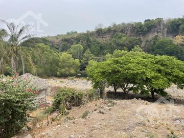 Terreno Campestre para descanso Junto al Río en Puente Nacional