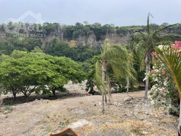 Terreno Campestre para descanso Junto al Río en Puente Nacional