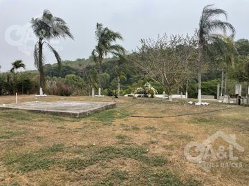 Terreno Campestre para descanso Junto al Río en Puente Nacional