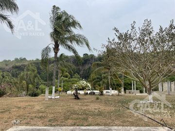 Terreno Campestre para descanso Junto al Río en Puente Nacional