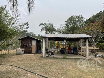 Terreno Campestre para descanso Junto al Río en Puente Nacional