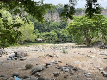 Terreno Campestre para descanso Junto al Río en Puente Nacional