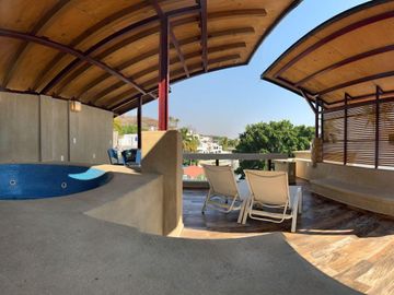 CASA EN   TEQUESQUITENGO