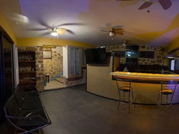 CASA EN   TEQUESQUITENGO