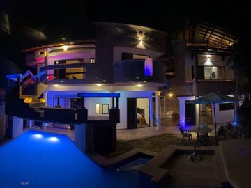 CASA EN   TEQUESQUITENGO