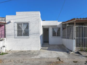 Casa Martha  en Valle Dorado