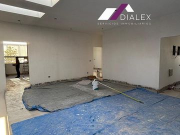 Casa en VENTA Fracc. Santa Isabel -CARRETERA NACIONAL- Zona Sur de Monterrey, 403 m2