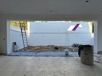 Casa en VENTA Fracc. Santa Isabel -CARRETERA NACIONAL- Zona Sur de Monterrey, 403 m2