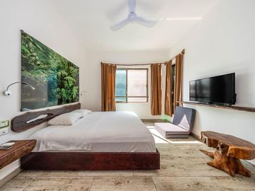 Hotel en Venta: Hotel Boutique a dos cuadras del mar en Playa del Carmen