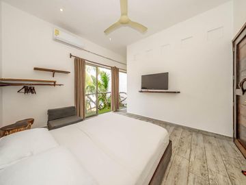 Hotel en Venta: Hotel Boutique a dos cuadras del mar en Playa del Carmen