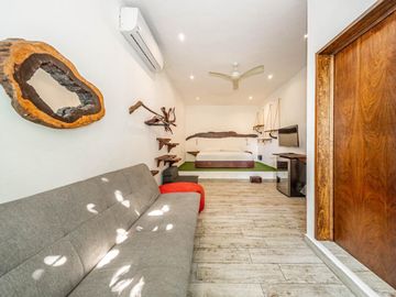 Hotel en Venta: Hotel Boutique a dos cuadras del mar en Playa del Carmen