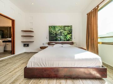 Hotel en Venta: Hotel Boutique a dos cuadras del mar en Playa del Carmen