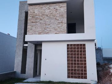 Casa en Venta en Cañadas del Bosque Tres Marías