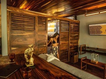 Departamento en venta, 2 habitaciones en Playa Del Carmen a 2 minutos del mar!