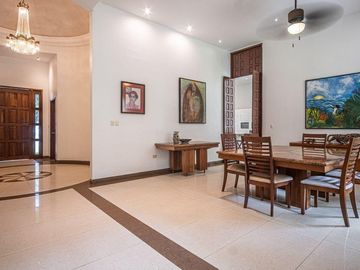 Venta Villa en Playa del Carmen, Playacar