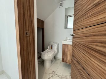 CASA EN VENTA EN FRACCIONAMIENTO RESIDENCIAL KINARA, ZONA SAN BERNARDINO TLAXCALANCINGO