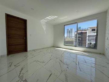 CASA EN VENTA EN FRACCIONAMIENTO RESIDENCIAL KINARA, ZONA SAN BERNARDINO TLAXCALANCINGO