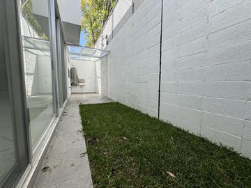 CASA EN VENTA EN FRACCIONAMIENTO RESIDENCIAL KINARA, ZONA SAN BERNARDINO TLAXCALANCINGO