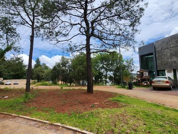Casa en Venta Altozano  Fraccionamiento privado frente área verde