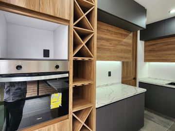 Casa en Venta Altozano  Fraccionamiento privado frente área verde