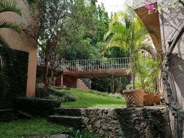 CASA EN LOS LIMONEROS