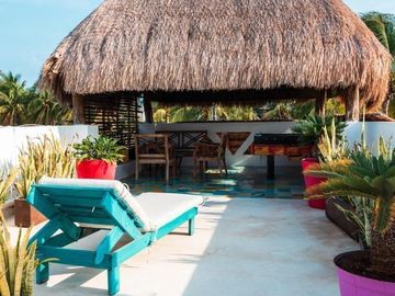 Casa de 2 recámaras con alberca en venta  en Sisal, Yucatán.