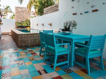 Casa de 2 recámaras con alberca en venta  en Sisal, Yucatán.