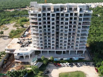 DEPARTAMENTO DE LUJO EN VENTA CANCUN 3 HABITACIONES SEGURIDAD, ALBERCA Y BOLICHE