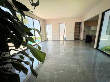 Casa en Fraccionamiento Lomas de Atzingo