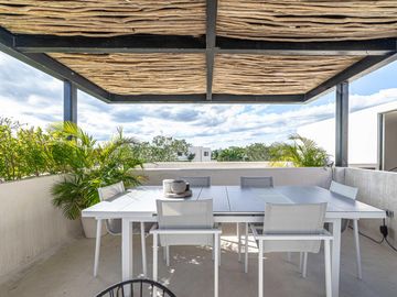 Impresionante Villa cerca del mar en Venta , residencial Selvamar Playa del Carmen