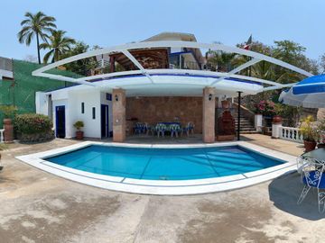 CASA EN VENTA  TEQUESQUITENGO