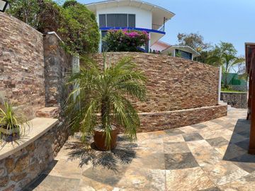 CASA EN VENTA  TEQUESQUITENGO