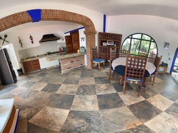 CASA EN VENTA  TEQUESQUITENGO