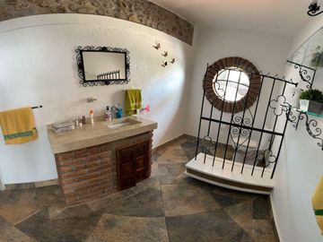 CASA EN VENTA  TEQUESQUITENGO