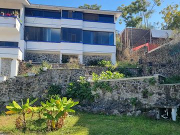 Casa en Fraccionamiento Lomas de Cuernavaca