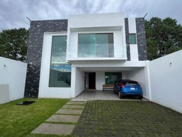 Casa en venta Bosques de Metepec