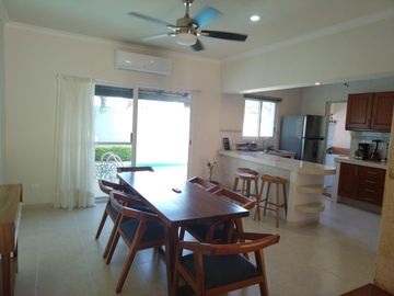 Venta Residencia - Casa en Benito Juarez Norte, Merida
